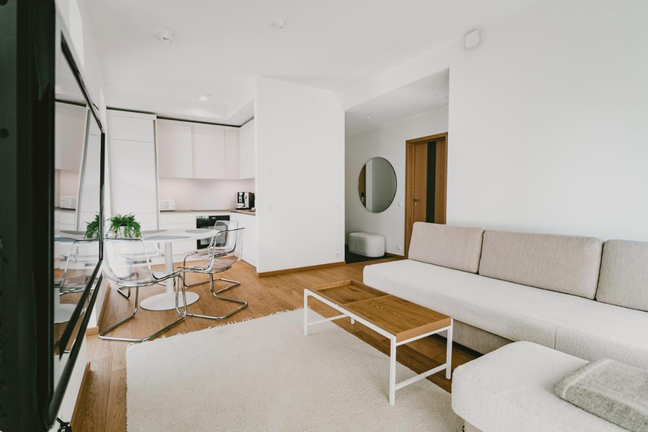 Oeoe Street Premium Apartment With Terrace Tartu Bagian luar foto